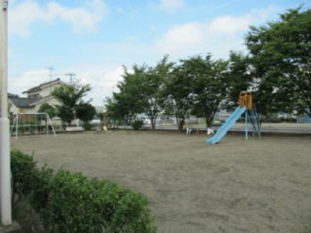 川島町 下伊草公園