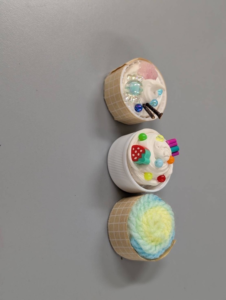 ケーキマグネットづくり