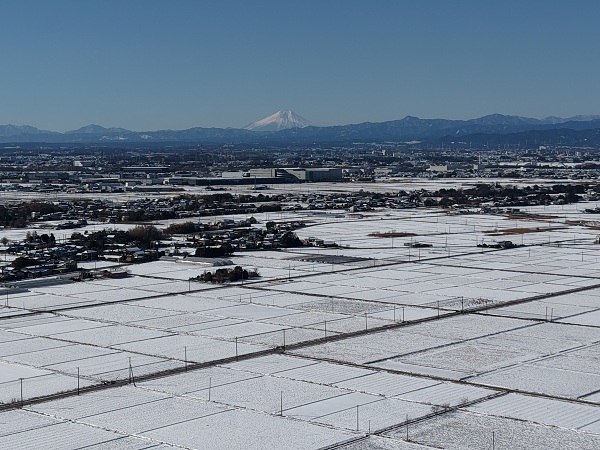 雪の翌日（小見野地区）